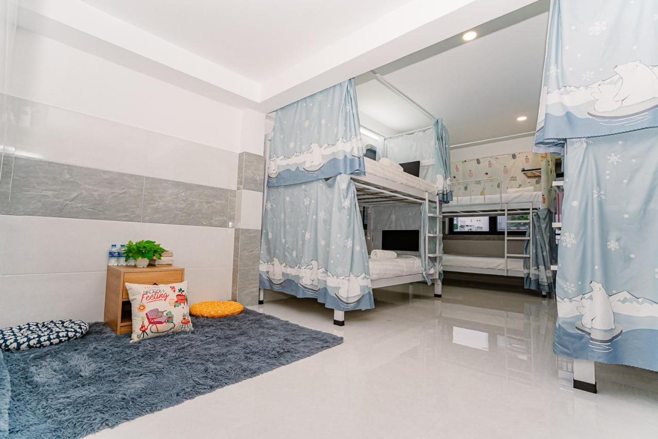 הו צ'י מין סיטי Aloha Saigon Premium Hostel By Local Travel Experts - Newly Opened, Less-Touristy Location, Spacious Rooms, Glass Shower Bathroom, Free Breakfast & Walking Tour מראה חיצוני תמונה