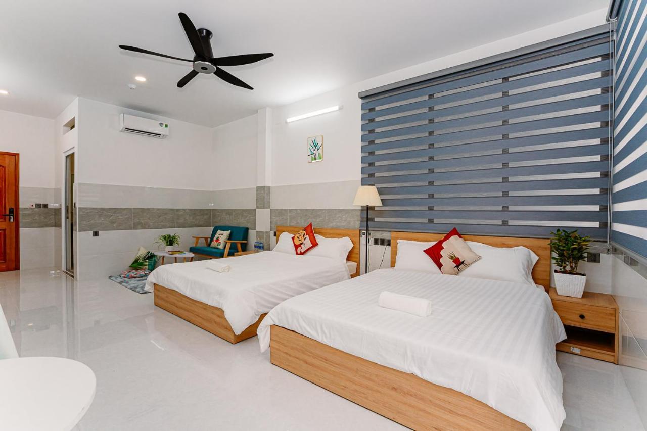 הו צ'י מין סיטי Aloha Saigon Premium Hostel By Local Travel Experts - Newly Opened, Less-Touristy Location, Spacious Rooms, Glass Shower Bathroom, Free Breakfast & Walking Tour מראה חיצוני תמונה
