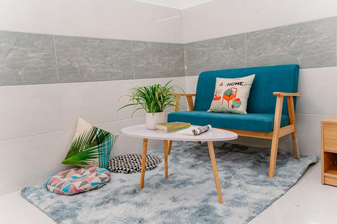 הו צ'י מין סיטי Aloha Saigon Premium Hostel By Local Travel Experts - Newly Opened, Less-Touristy Location, Spacious Rooms, Glass Shower Bathroom, Free Breakfast & Walking Tour מראה חיצוני תמונה