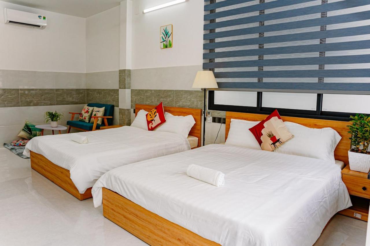 הו צ'י מין סיטי Aloha Saigon Premium Hostel By Local Travel Experts - Newly Opened, Less-Touristy Location, Spacious Rooms, Glass Shower Bathroom, Free Breakfast & Walking Tour מראה חיצוני תמונה